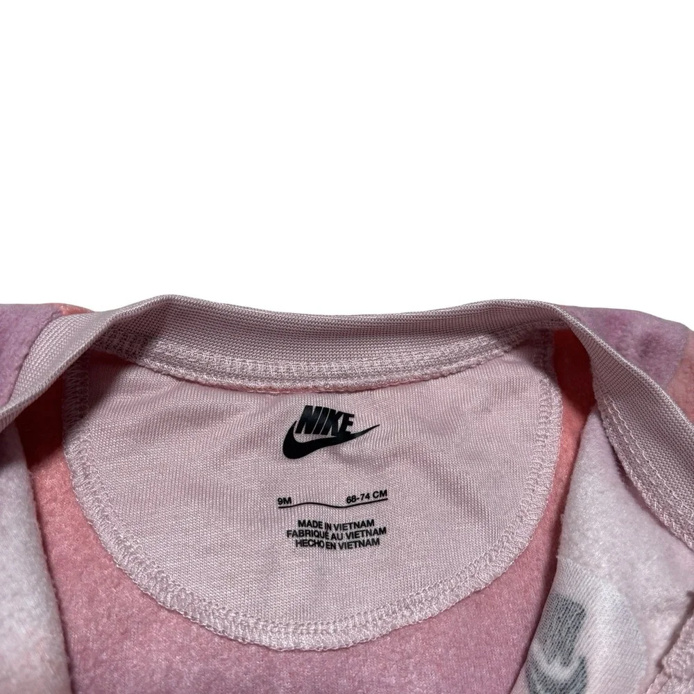 Nike Infant Bodysuit Ombre Color Size 9M - 14 x 8.5